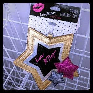 Betsey Johnson gold metallic star luggage tag